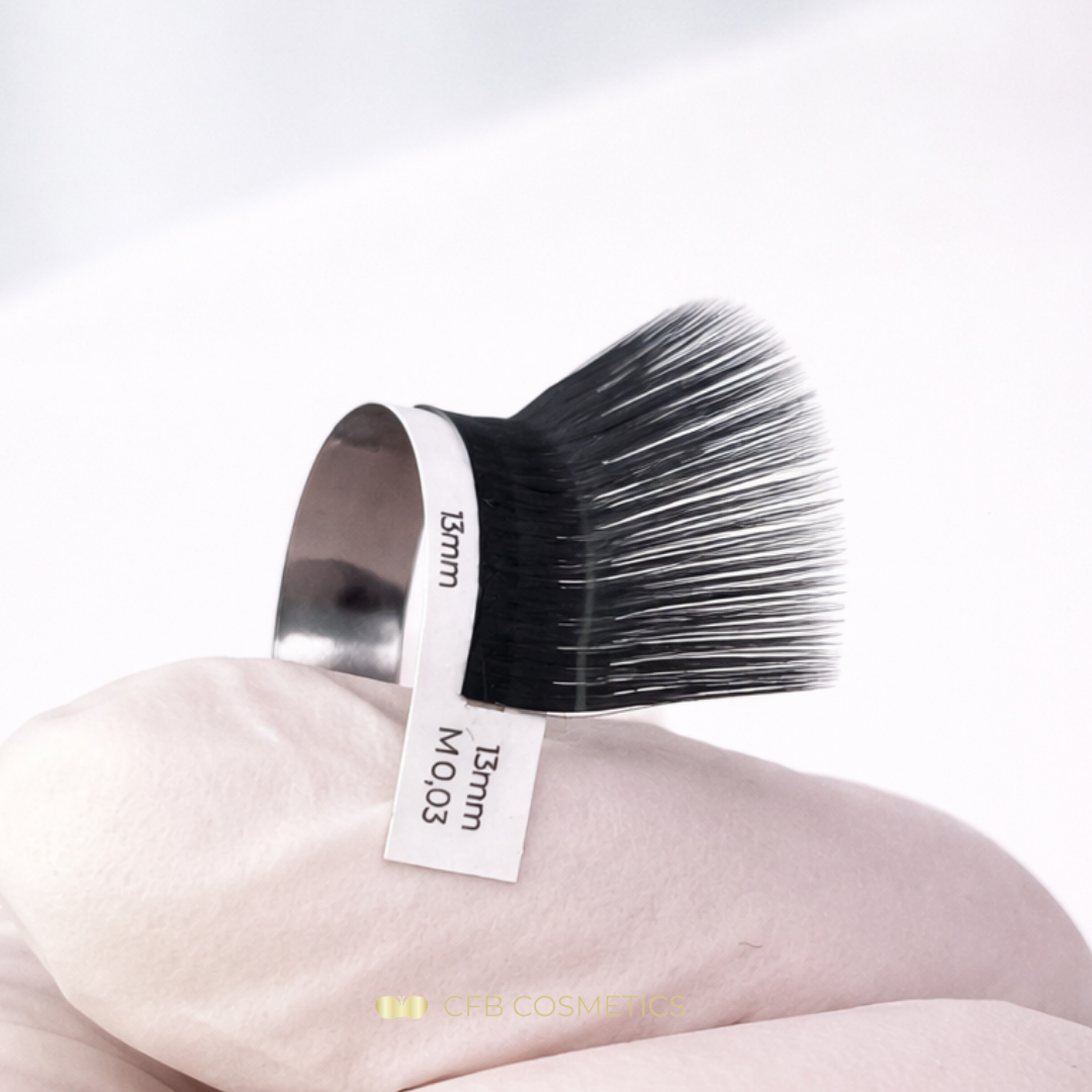 Luxury Satin Lashes | M-Curl | Signature Satin Look | Volumen | CFB Cosmetics®