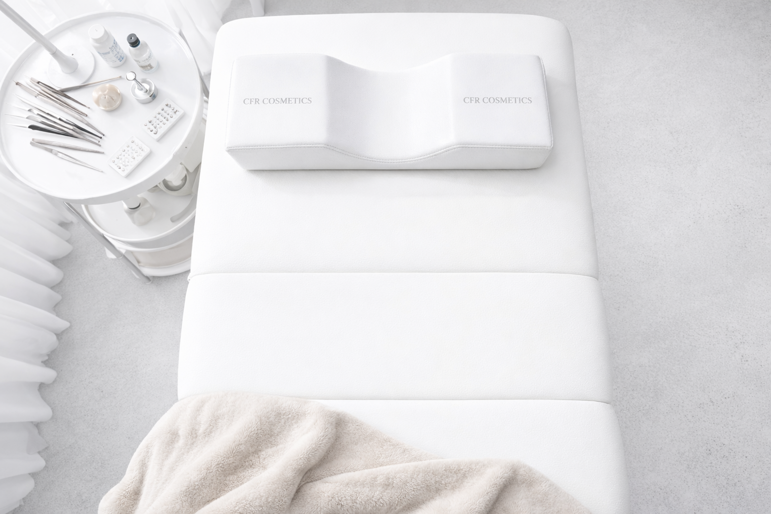 Wimpernkissen aus Kunstleder für Wimpernverlängerung | CFB Cosmetics®