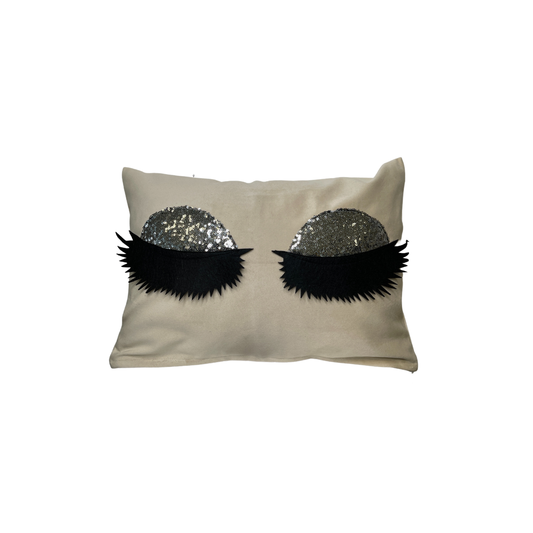 Lashes Kissenhülle in verschiedenen Farben mit Silber-Pailletten