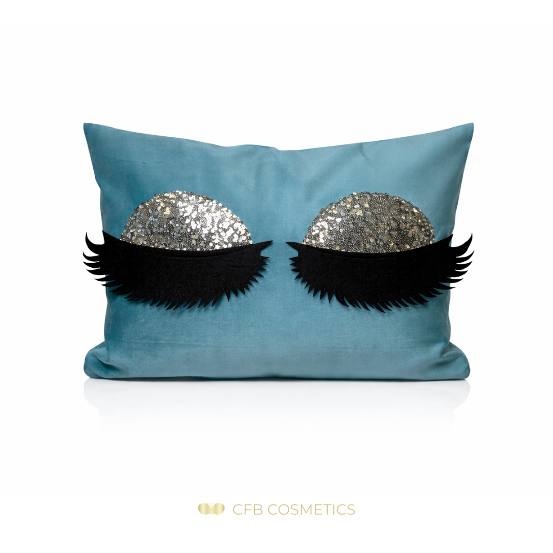 Lashes Kissenhülle aus Samt mit Pailletten-Wimpern in vielen Farben - CFB Cosmetics®