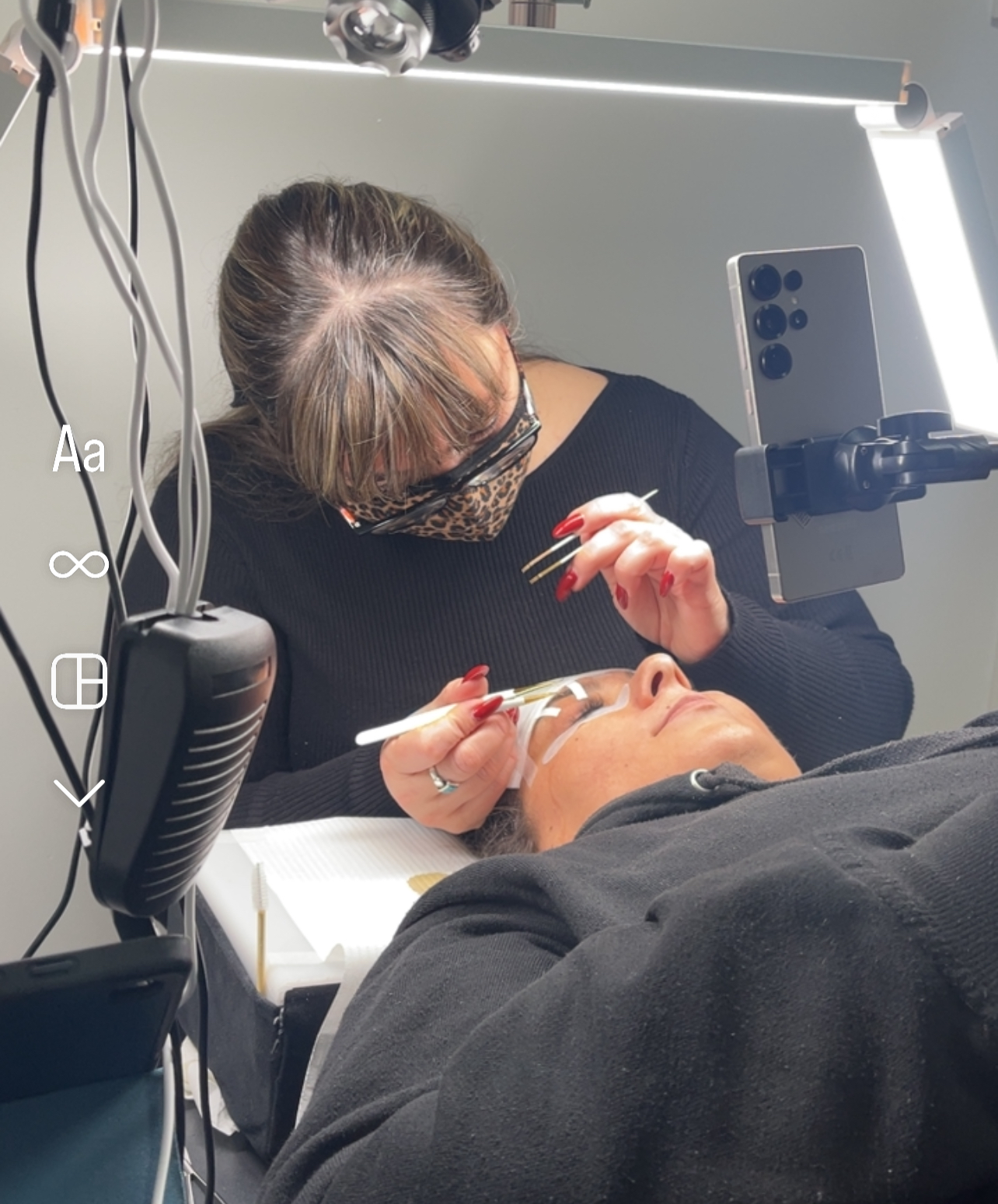 Ayda® Trilight Kosmetikleuchte - Präzises Licht für perfekte Beauty Ergebnisse